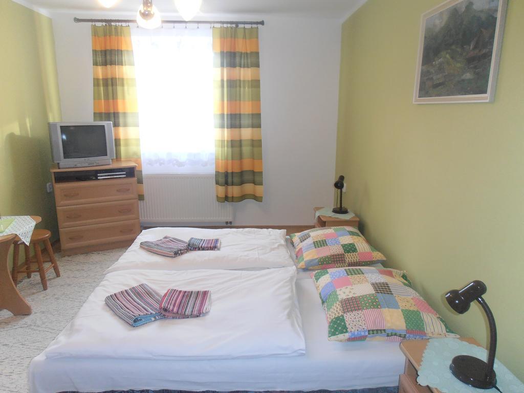 Penzion Horec III Zdiar Room photo
